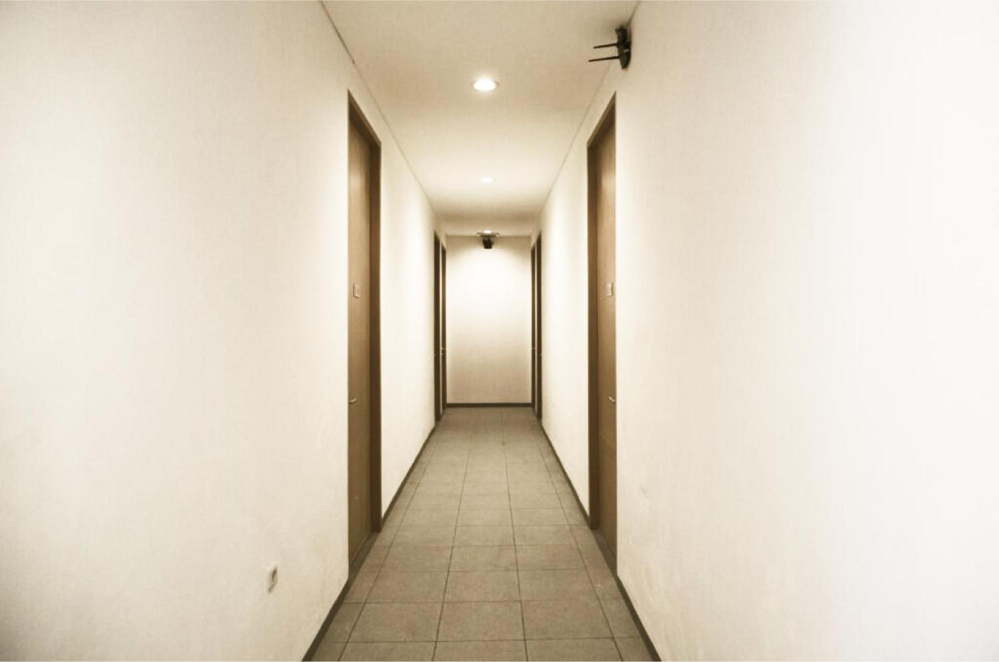 Me By Me Hostel *